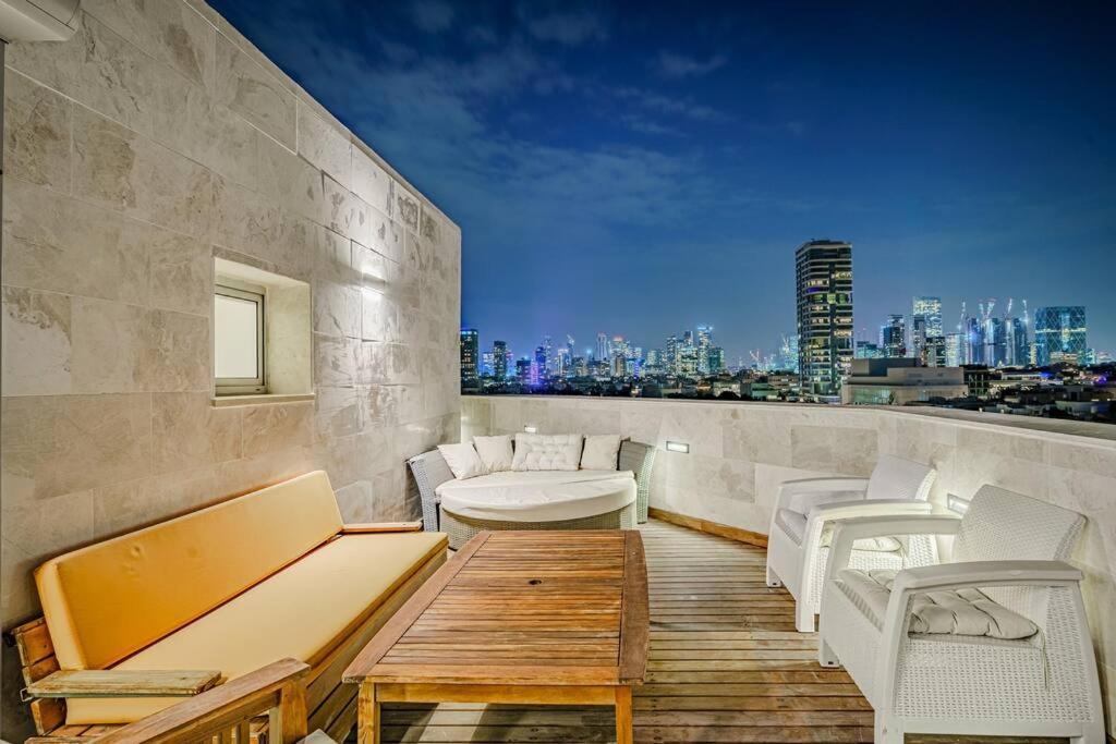 Apartment Penthouse Mapu - Mamad Tel Aviv
